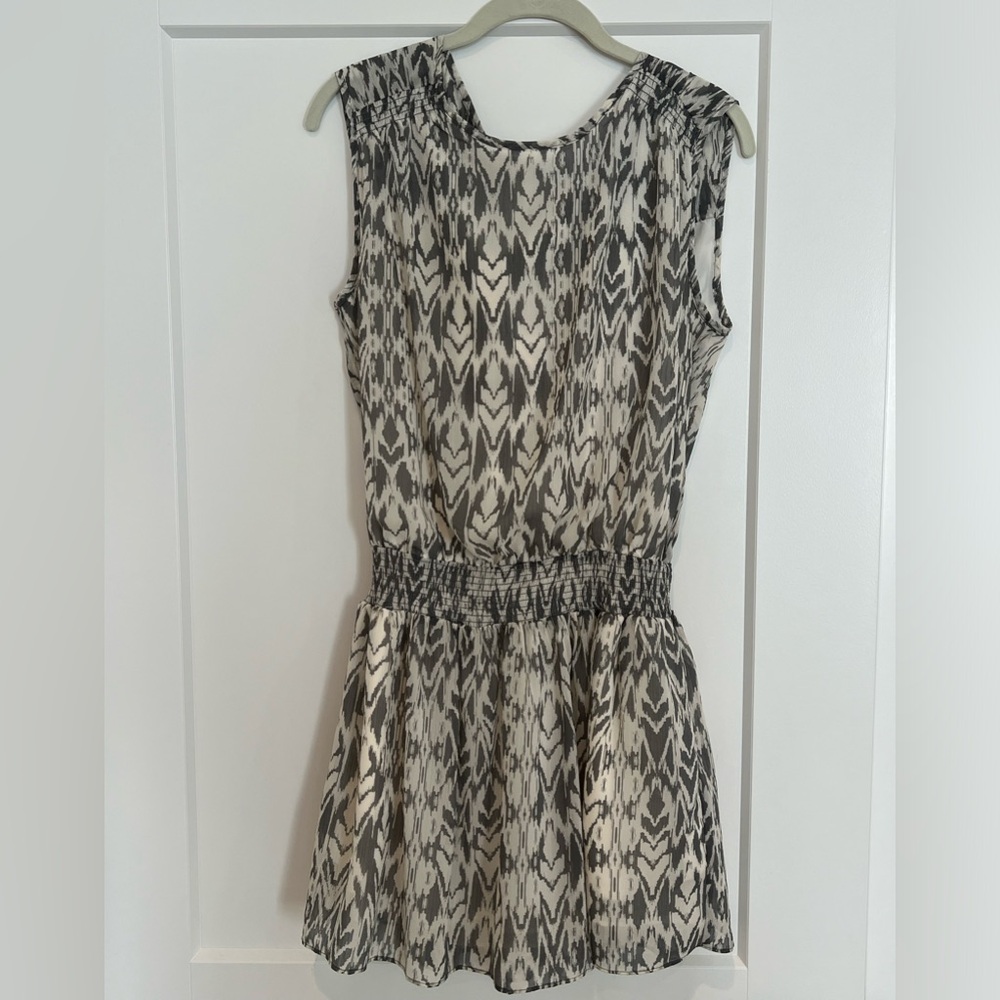 Never worn! Gray and cream ikat dress from GAP